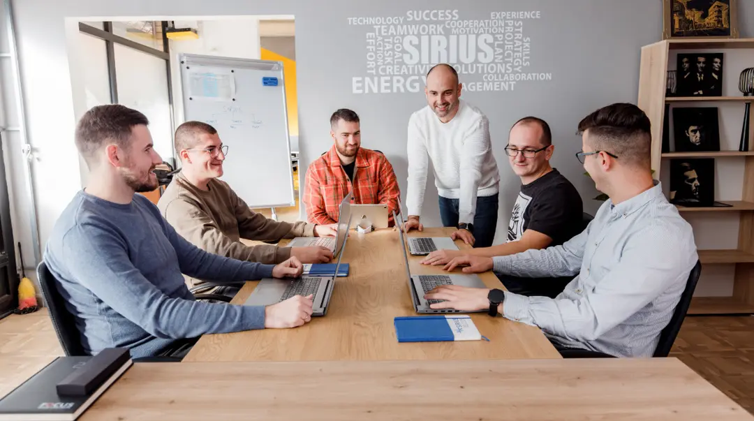 team-image